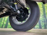 お車を安心してお乗りいただく為には、足回りの定期点検が欠かせません。サービスサポート(有償保証)では無料点検もご提供しており、安心のカーライフをお過ごしいただけるサポート体制が整っています。