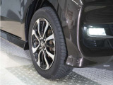 ◆純正アルミホイール装着車◆これで足元まわりも、おしゃれにきまります!