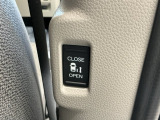 豊富に在庫を取り揃えています!軽自動車からミニバン、セダン、SUV、話題のハイブリッド車など続々入荷しております!