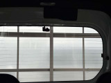 現在の車社会に必須なドライブレコーダーは装着済みです。