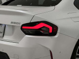 BMW伝統のL字型テールライト
