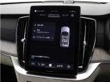 【CleanZone アドバンスト・エア・クオリティ・システム(PM2.5センサー、車内自動換気機能付)】PM 2.5粒子を最大95%車外に排出。全自動空気清浄機で、車内の空気の質を向上させます。