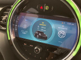 ◆LIBERALAは、輸入車選びの新たなスタイルを提案するインポート・セレクト・ブランドです。オーナー様となる方がクルマから直接感じる感性を第一にした、最良の一台との出会いをコーディネートいたします。