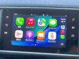 ●Apple Car Play:スマホとの有線接続で、ナビ・オーディオ再生などスマホのアプリ機能が画面でも使える便利機能です!