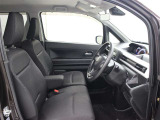 運転席廻りです。