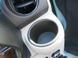 運転席ドリンクホルダー