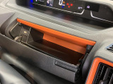 ダイハツディーラーでは「ダイハツ認定U-CAR」という基準を設け、車選びに詳しくないお客様でも「安心して選べる」をご提供しています。