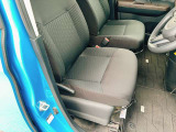 当店では軽自動車から普通車まで幅広くオールメーカーの車種・色・グレードを豊富に揃えております。