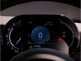 『運転』に対するBMWのこだわりはメーターパネルにも表れております。視野性の良いメーターパネルは疲労感の軽減と、運転の楽しさをもたらしてくれます。