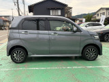 ホンダ独自のセンタータンクレイアウトで見た目以上に室内が広く、日常からお出かけまで使える便利な一台ですよ♪