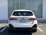 安心のネットワーク。全国188箇所(2026年1月現在)のBMW正規ディーラーのサービスセンターで整備・保証修理を受けることができます。