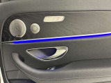 【メモリー付きパワーシート】3名までのシートポジションを記憶できるパワーシート!運転席のみ、ドアミラー・ステアリング位置も記憶可能です。高速道路などでの、運転交代時などに便利な機能です☆
