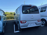 ☆お車についた傷やヘコミ、事故の修理もハヤシにお任せください。自社鈑金工場で修理ができますの安心です☆