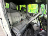 運転席シート廻りは使用感も少なく、良好な状態となっています。丁寧に使われていたことがよくわかりますね。
