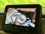 映像を大きく表示でき、停車中のテレビ視聴にも活用できます。画面内の情報が見やすく、オーディオ画面として日々の車内時間を過ごす際にも便利です。