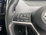 便利なステアリングスイッチ付きです。手を放さずにオーディオの操作ができます。