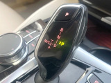 ●MTモード付きAT:通常は自動でおこなわれる変速(ギアチェンジ)をドライバーの操作によって意図的に変えられるシステムです。より一層普段のドライブをお楽しみいただけます!