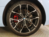 BMWならではの卓越した走りを支えるホイールと足回りです!