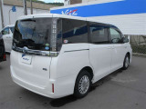 7人乗りの車ですが取り回しもし易い車です。
