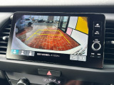 ホンダセンシング装着車となっております。衝突軽減ブレーキ、誤発進抑制機能、歩行者事故低減ステアリング、路外逸脱抑制機能、アダプティブクルーズコントロール、車線維持支援システム他、安全運転を幅広く支援。