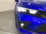 【LEDヘッドライト】ディスチャージヘッドライト(HID)と同等の明るさで、夜道や雨天走行が明るく視界良好!! フォグライトも装備で、安心感さらにUPです♪安心ドライブを楽しんで下さい♪
