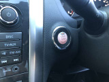 プッシュスターターで車のスタートも、ドアの開閉も指先一つでワンタッチ