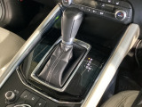 全てのトランスミッションのメリットを兼ね備えた理想的なAT、それがSKYACTIV-DRIVE(スカイアクティブドライブ)。「滑らかな変速」「ダイレクト感のあるシフトフィール」そして「低燃費」が特長です!