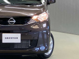 【ハイビームアシスト】暗い道も対向車のライトや周辺の明るさに合わせてハイビームとロービームを自動切り替え★