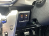 【シートヒーター】雨の日や冷えた車内でも、シートの座面をやさしく温め快適な運転をサポート。