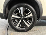 タイヤサイズは235/55R19です♪