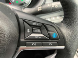 ハンドル右部にはプロパイロットスイッチが装着されています。高速道路などアクセルを踏んだままでの走行の時、手元のスイッチ操作でアクセルを踏まなくても速度を保つことができます。