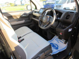 運転席シート!