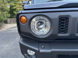 LEDヘッドランプ。LEDのため、明るく、夜間の視認性が良いです。また省電力により、長寿命です。
