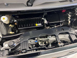 【エンジンルームも清掃済】エンジンルームなどの細部まで清掃しております。