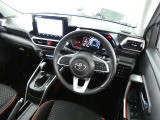 【運転席】運転席周りの画像です。ご来店いただき実際に見てみてくださいね☆
