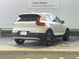 購入後は全国のVOLVO正規ディーラーにてアフターサービスをお受けいただけます。定期点検サービス、延長保証などの有料サービスも手厚くご用意しておりますので、ご不安事はお気軽にご相談下さい。
