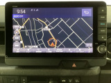ナビゲーションはフルセグTV、インターナビ対応のGathers純正メモリーナビを搭載しています。Bluetoothオーディオ機能がありますので、スマートフォンなどの音楽も再生できます。