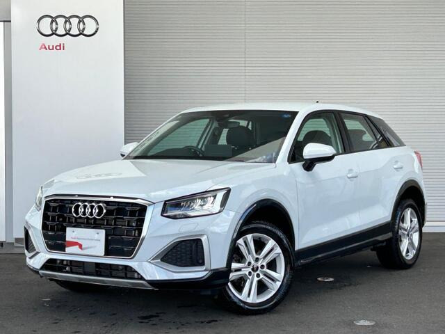 Q2 35 TFSI アドバンスド 