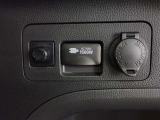 非常時やキャンプなどに役立つAC100Vコンセント付きです。