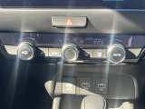 設定した温度に合わせて風量や吹き出し口を自動で調整。車内を一年中快適な温度に保ち、ドライブをより快適にサポートします。
