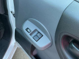 運転席・助手席パワーウインドウ