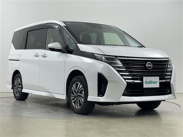 セレナ 2.0 ハイウェイスターV 4WD 4WD 修復歴無し