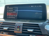 エアコンは運転席、助手席で温度を変えることが出来ます。それぞれの温度で快適なドライブをお楽しみください♪