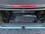 MINI専門のメカニックが、100項目にも上るポイントを徹底的にチェック。交換基準に達した部品があれば、弊社負担にて交換後、お客様へご納車致します。