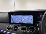 【アンビエントライト】メルセデス・ベンツの車内空間を彩ります。豊富なカラー展開で自分好みの空間に♪