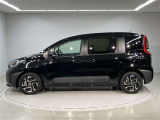 ご購入して頂いた車両は、ご納車前に、しっかり点検・整備してからの、ご納車になります。点検箇所は、エンジンオイル交換・ワイパーゴム・ブレーキ点検・調整・その他を確認の上、ご納車致します。