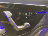 メルセデスのシートは、少し硬めに出来ておりますので、長時間の運転でも疲れにくく、安全にドライビングをお楽しみ頂けます