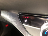 【シートヒーター】スイッチを押せば、座面と背もたれで体を温めてくれます♪