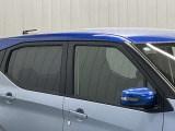 プラスチックバイザーがない分デザインもすっきり★洗車の時の窓拭きもラクラクです!