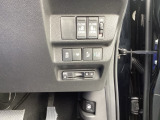 ビルトインタイプの【ETC】で見た目もスッキリ。高速道路の利用にとても便利です。